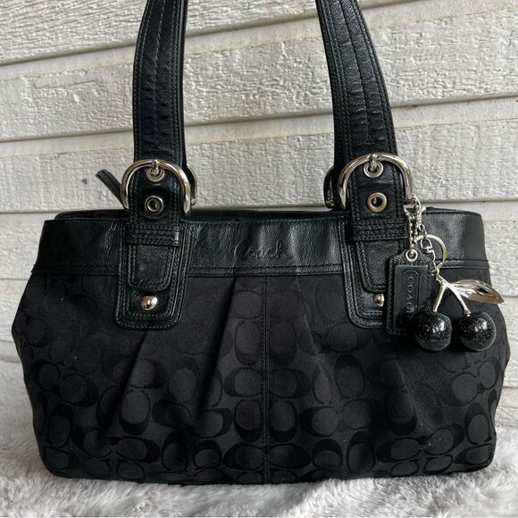 Coach Handbags - COACH Black Y2K Signature SoHo Hampton Laptop Tote Shoulder Bag Gallery 13742